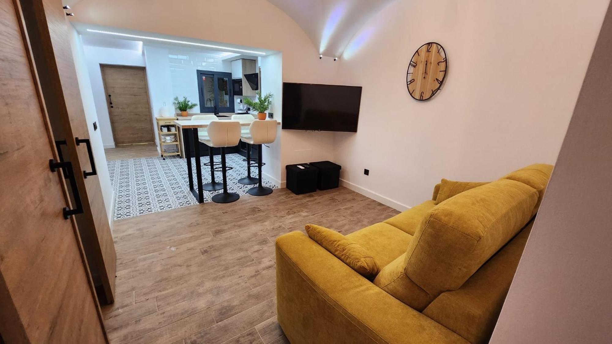 Bailen 3 Apartment กาเซเรส ภายนอก รูปภาพ