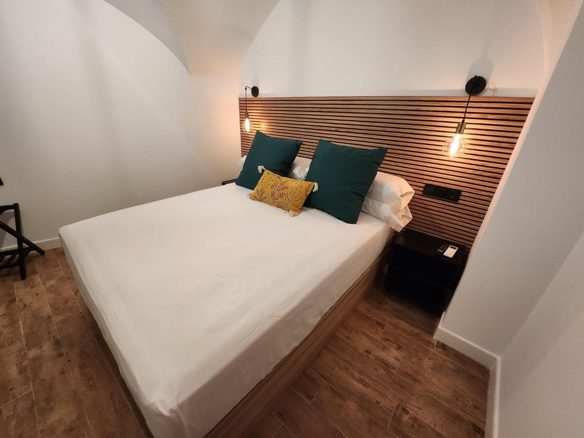 Bailen 3 Apartment กาเซเรส ภายนอก รูปภาพ