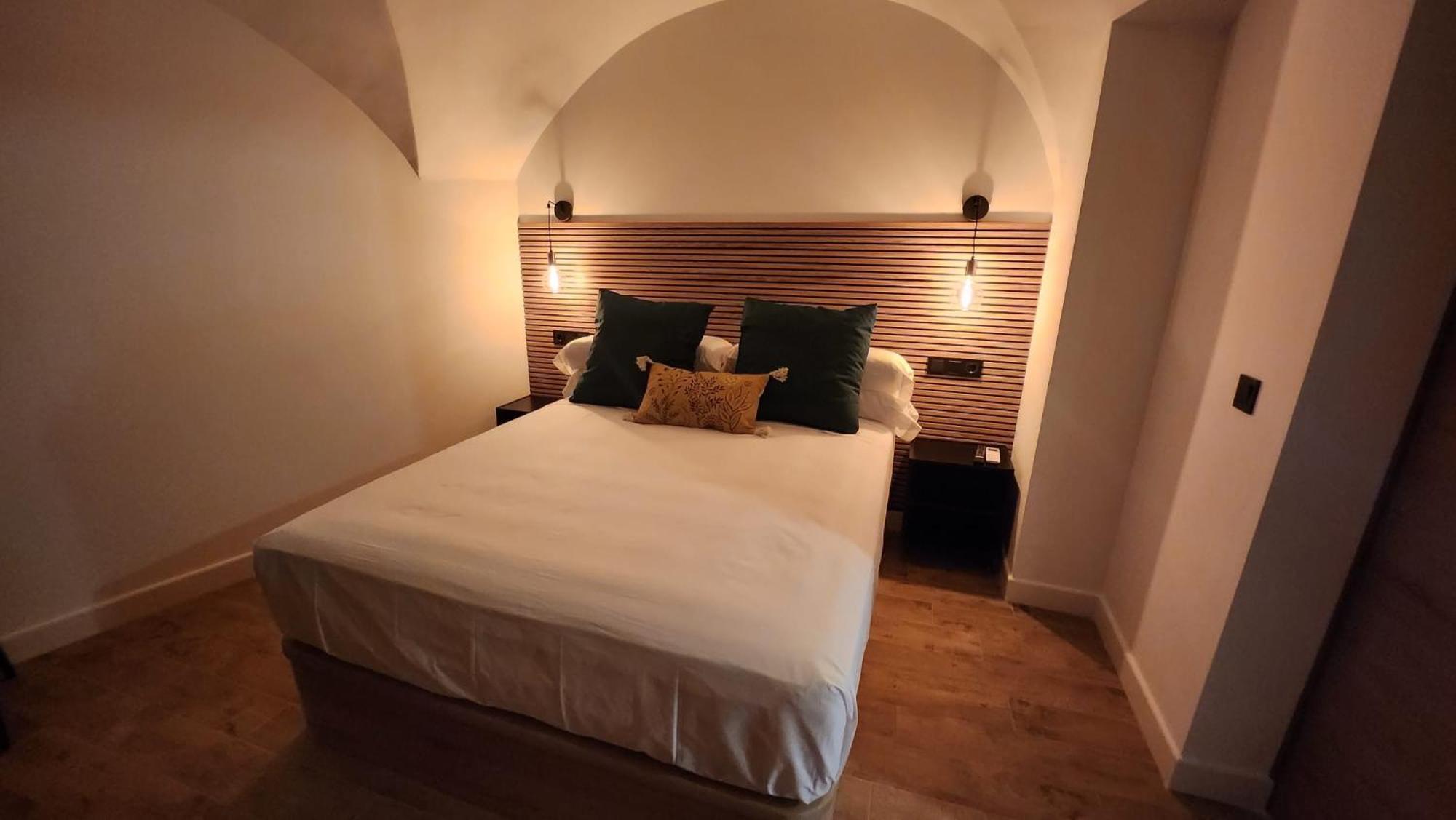 Bailen 3 Apartment กาเซเรส ภายนอก รูปภาพ