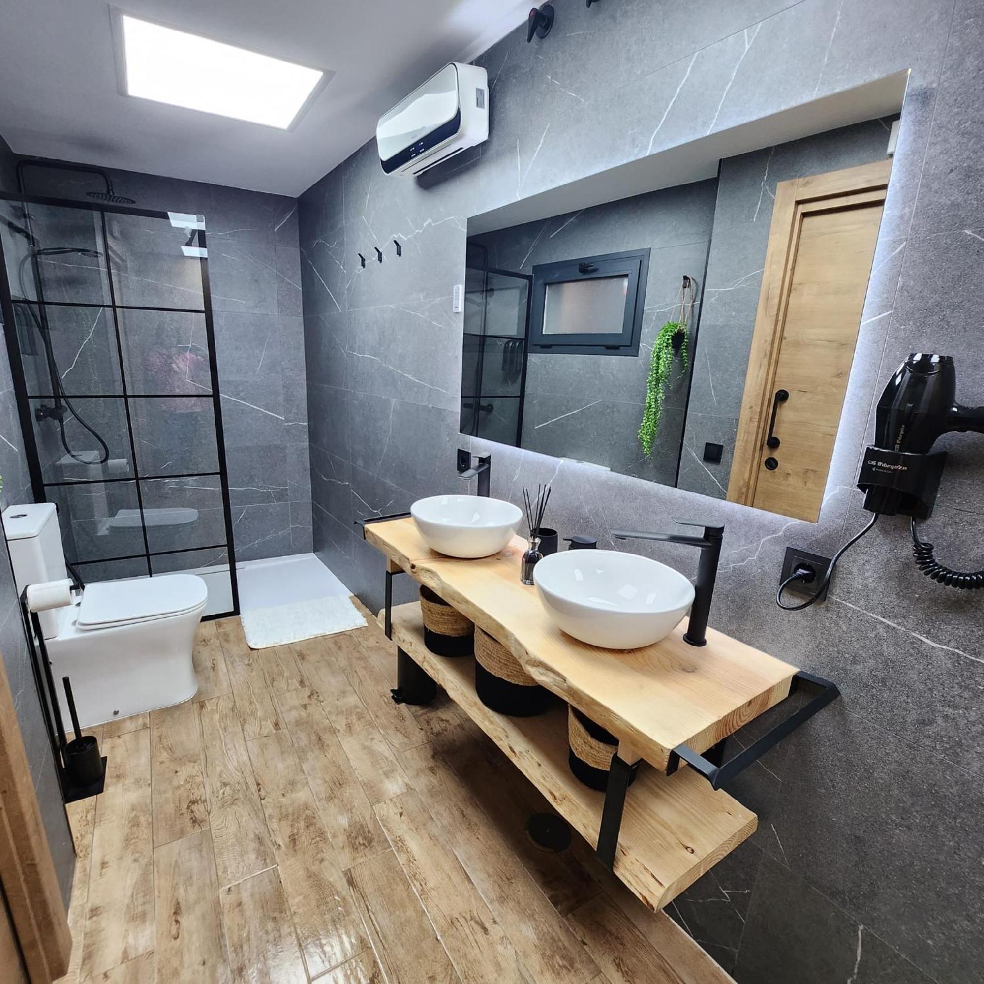 Bailen 3 Apartment กาเซเรส ภายนอก รูปภาพ